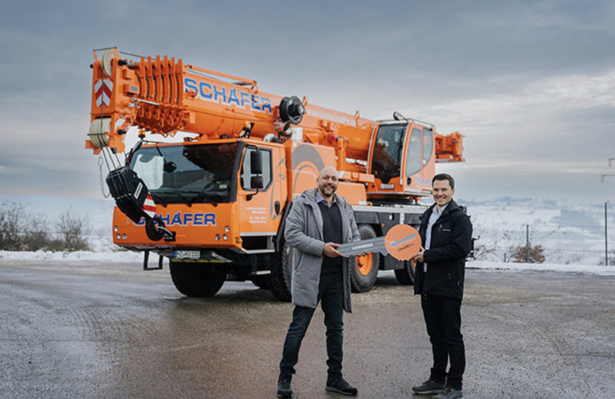 SCHÄFER ÜBERNIMMT LIEBHERR-MOBILKRAN LTM 1090-4.2